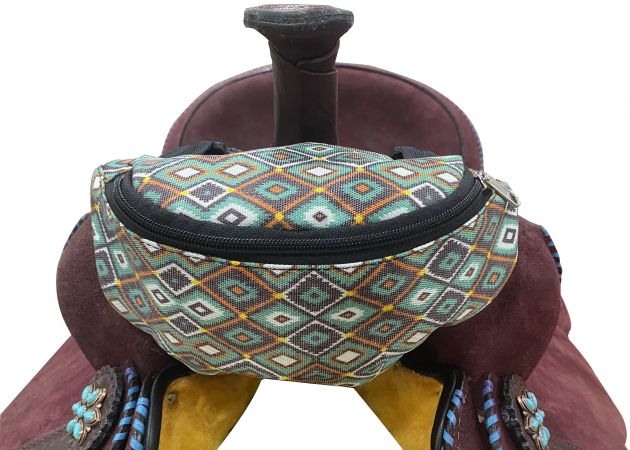 Showman Insulated Nylon Saddle Pouch
