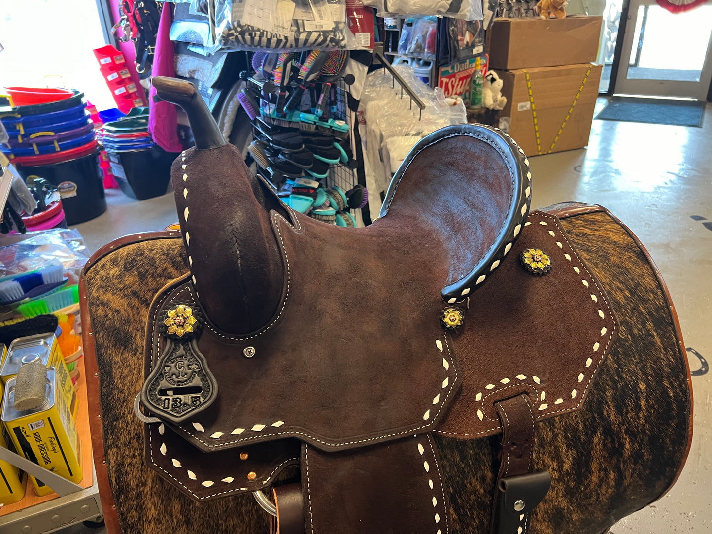 Circle L Saddle Spinal Relief Buckstitch