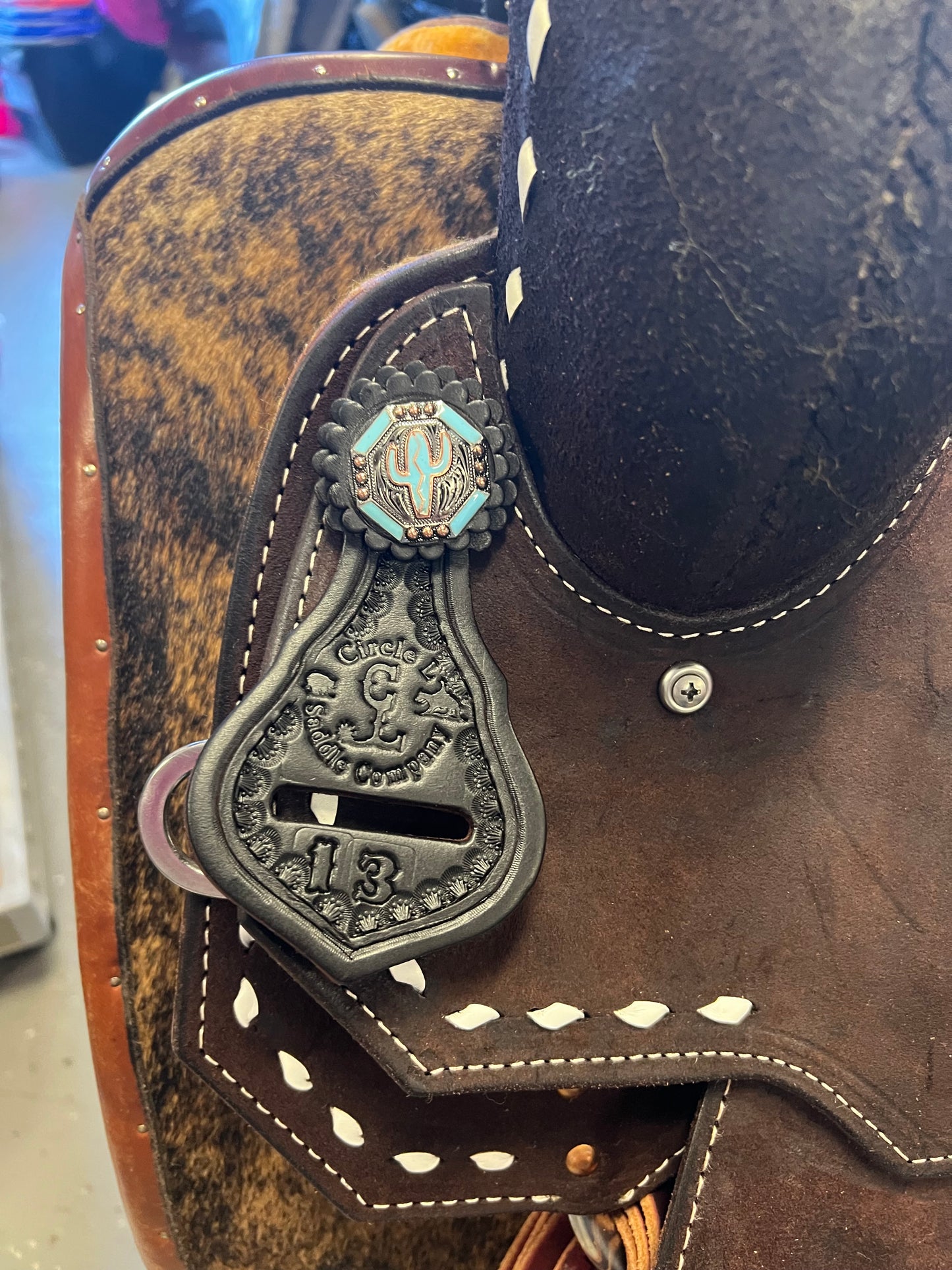 Circle L Saddle Spinal Relief Buckstitch
